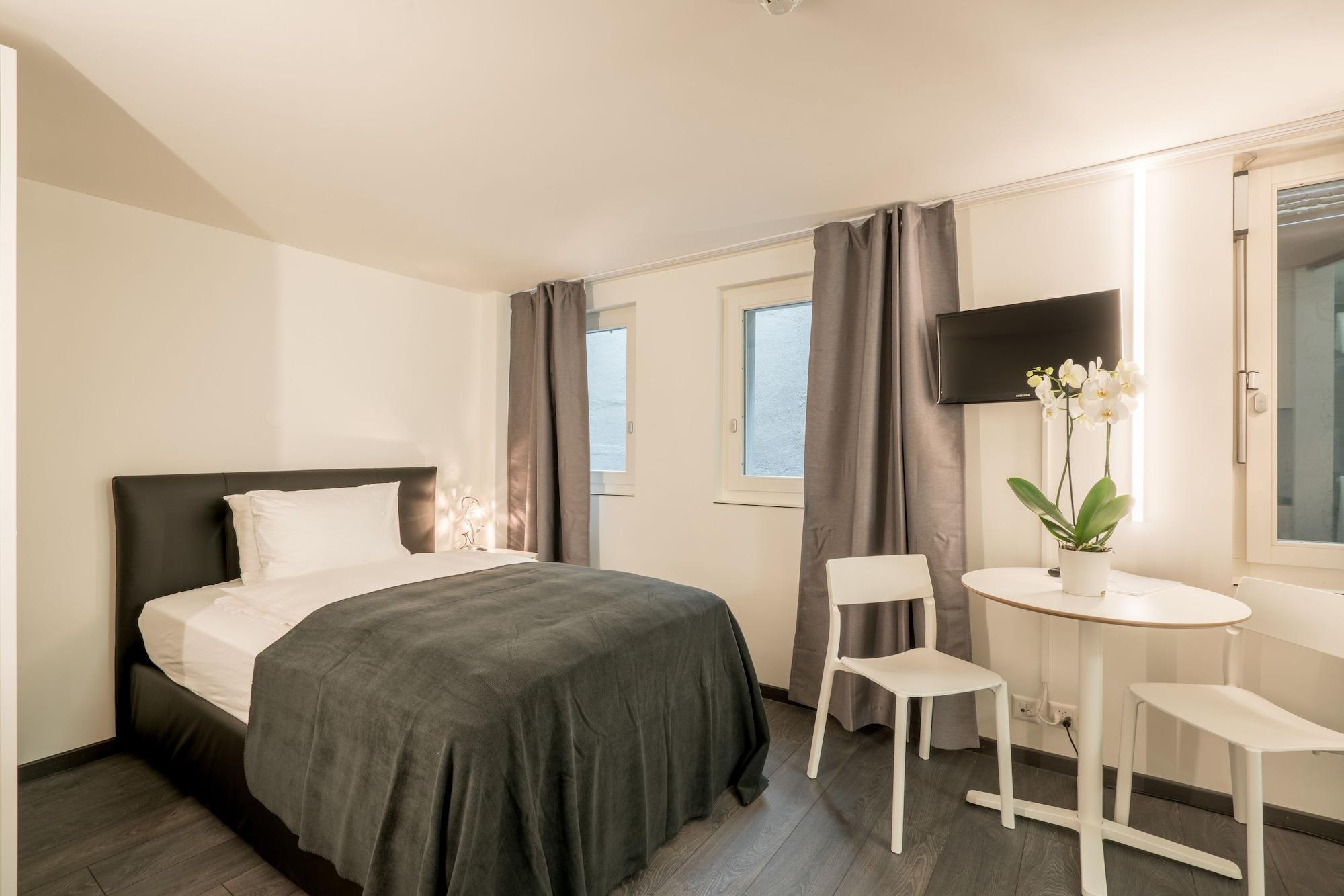 Hotel Lestelle - Self Check-in 3*